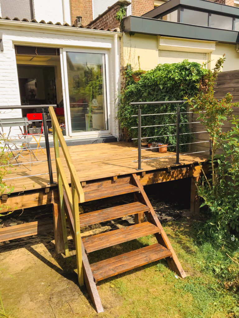 terrasse bois surelevee escalier sur mesure lille